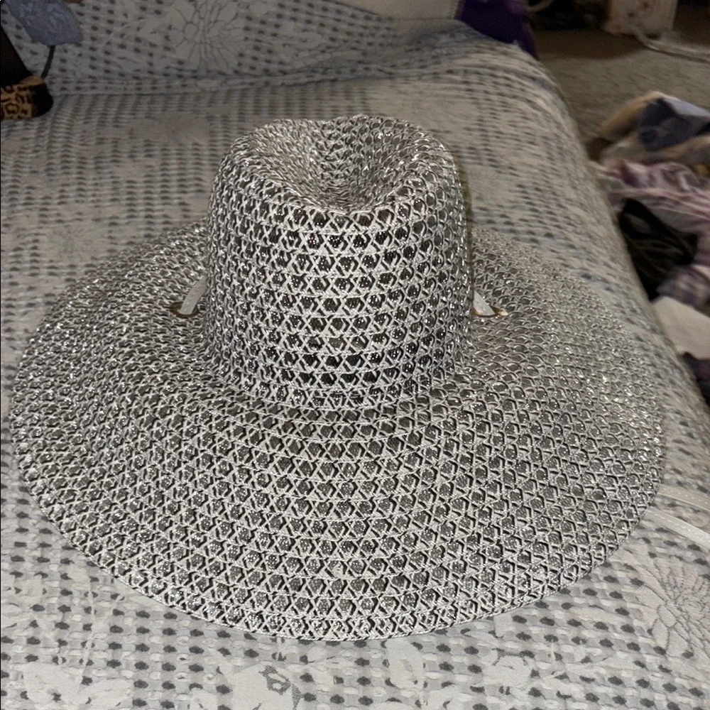 Anthropologie wide brim  Black and White Woven Hat - Picture 3 of 16